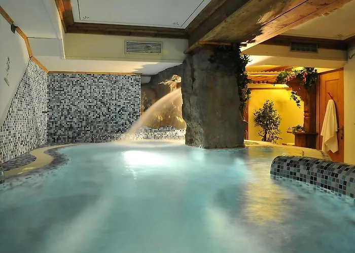 Hotel Belvedere Wellness 3*
