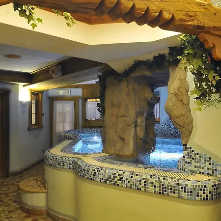 Hotel Belvedere Wellness 3*